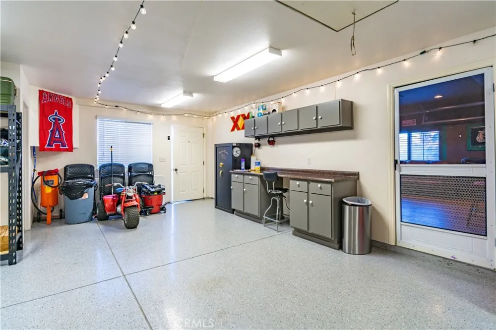 2575 Palomino Drive Acton, CA 93510