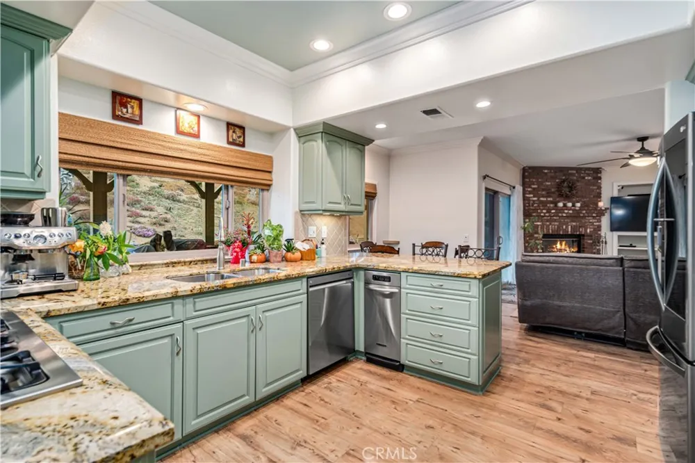 2575 Palomino Drive Acton, CA 93510