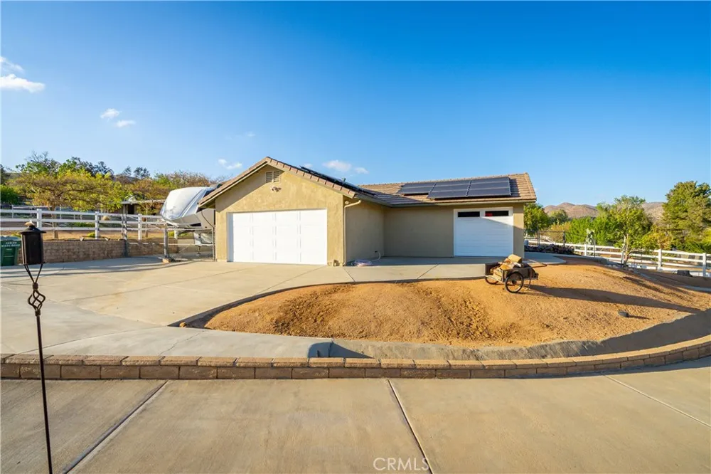 2575 Palomino Drive Acton, CA 93510