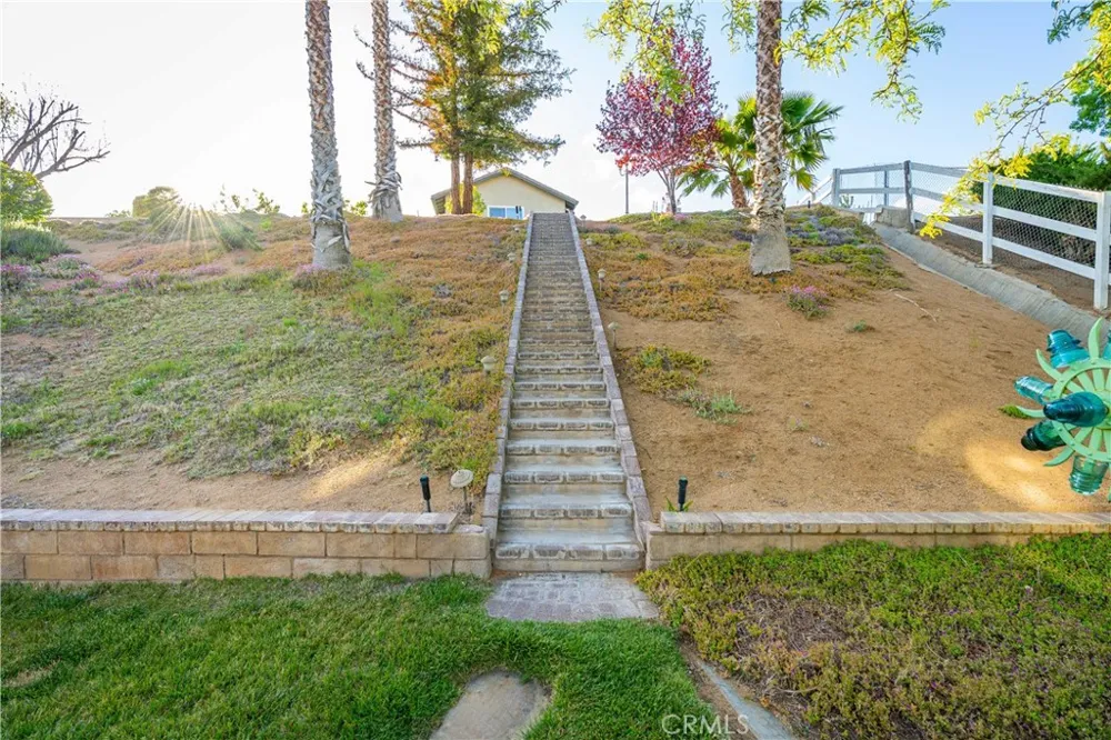2575 Palomino Drive Acton, CA 93510