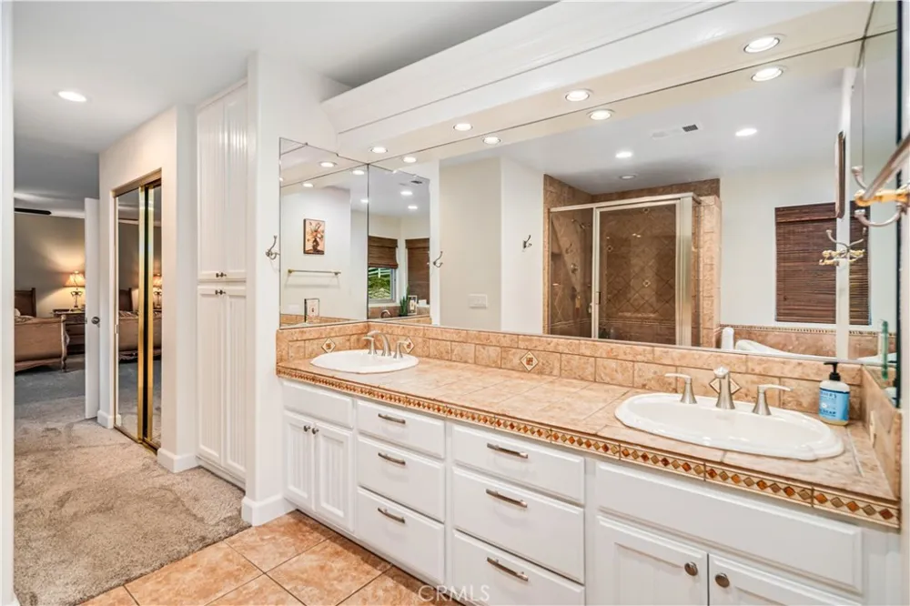 2575 Palomino Drive Acton, CA 93510