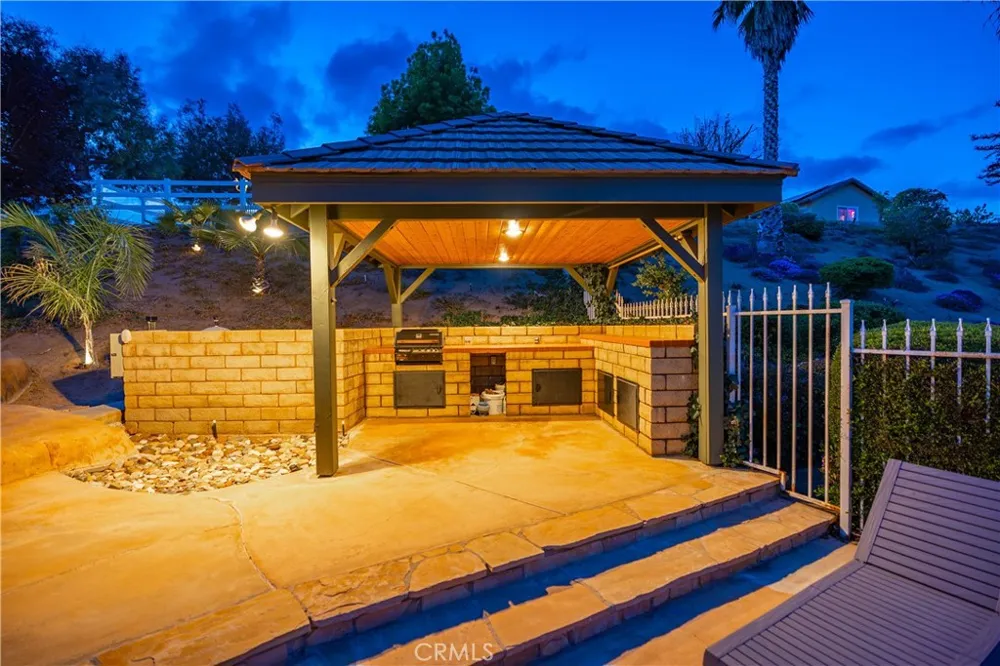 2575 Palomino Drive Acton, CA 93510