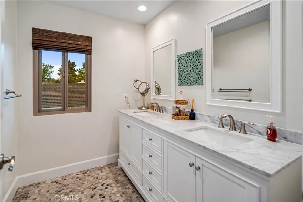 2575 Palomino Drive Acton, CA 93510