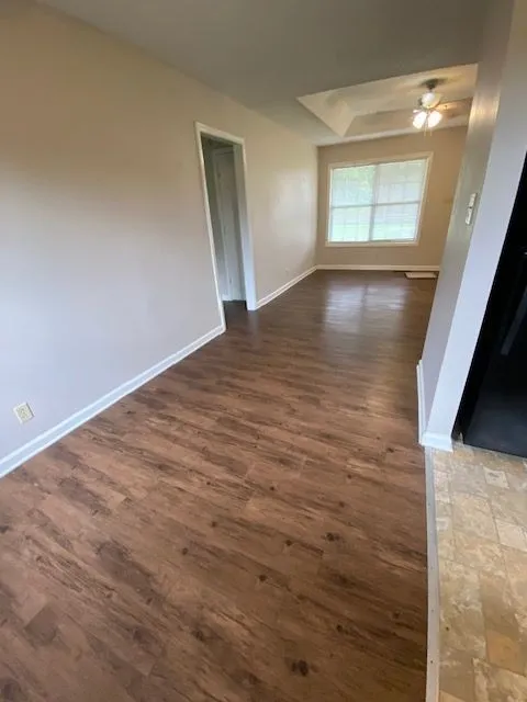 200 Hugh Hunter Rd Oak Grove, KY 42262