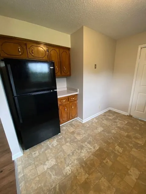 200 Hugh Hunter Rd Oak Grove, KY 42262