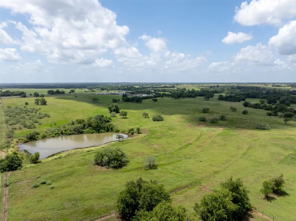 4046 State Highway 21 Caldwell, TX 77835