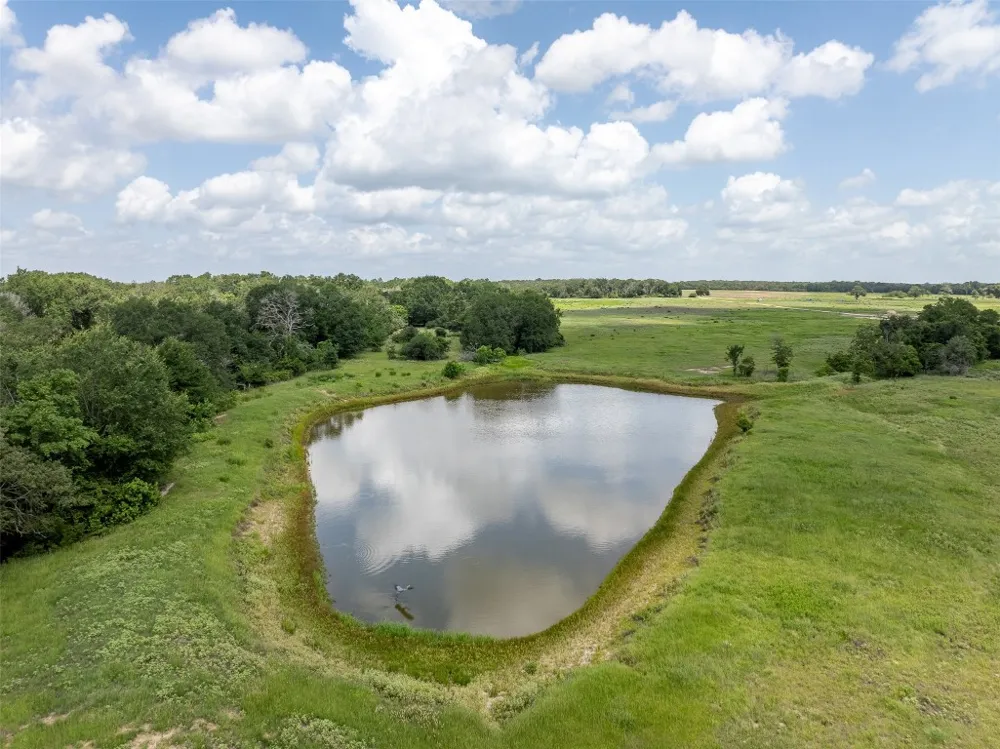 4046 State Highway 21 Caldwell, TX 77835