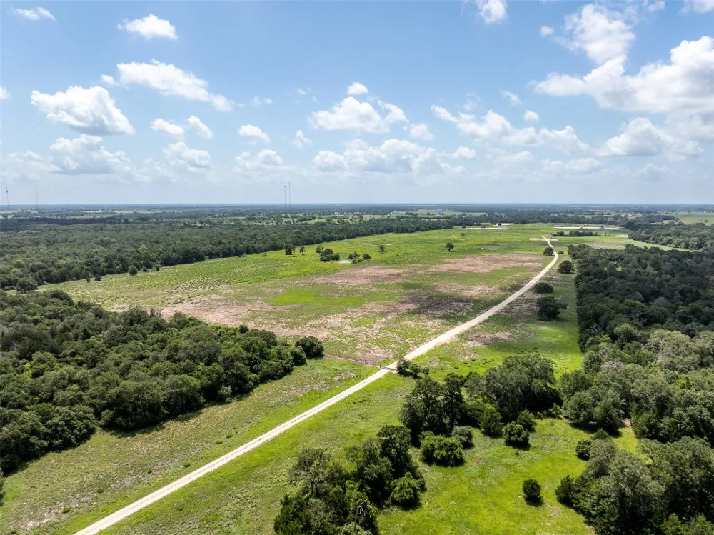 4046 State Highway 21 Caldwell, TX 77835