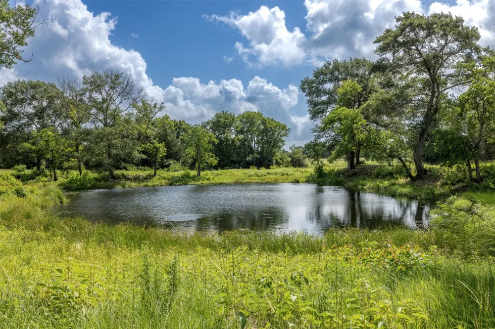 4046 State Highway 21 Caldwell, TX 77835