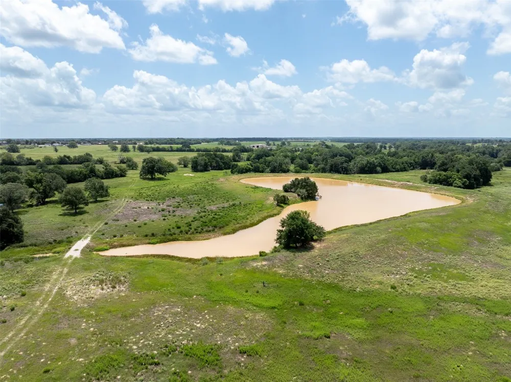 4046 State Highway 21 Caldwell, TX 77835