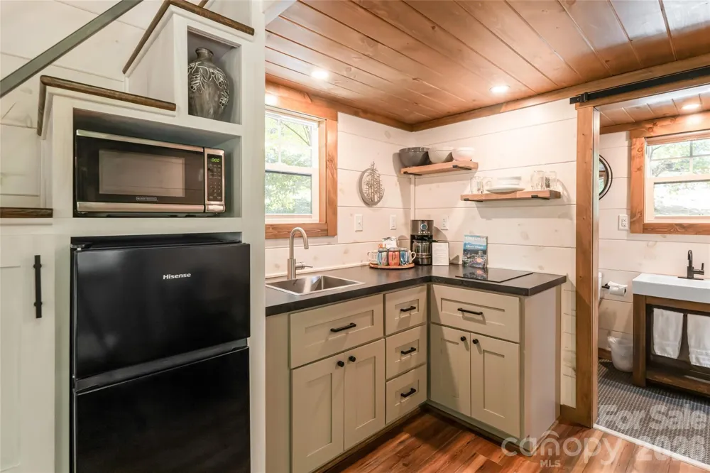 1037 Newberry Creek Road Old Fort, NC 28762