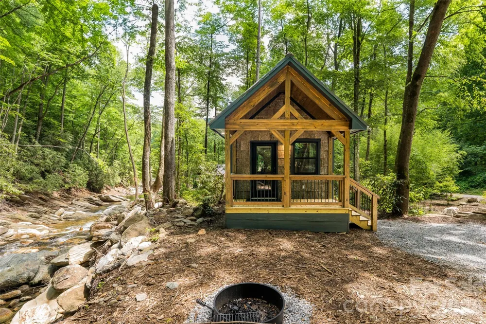 1037 Newberry Creek Road Old Fort, NC 28762