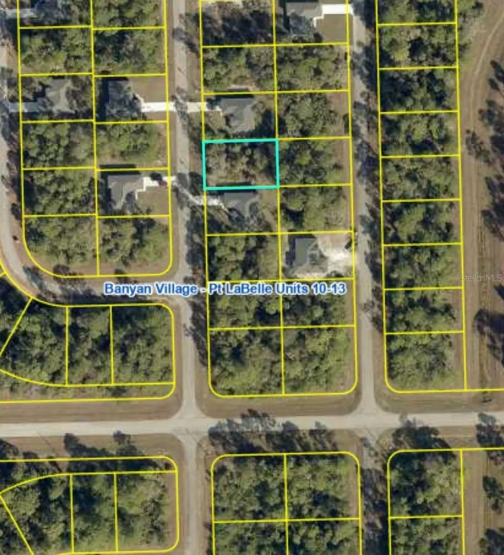 909 EMERALD STREET Labelle, FL 33935