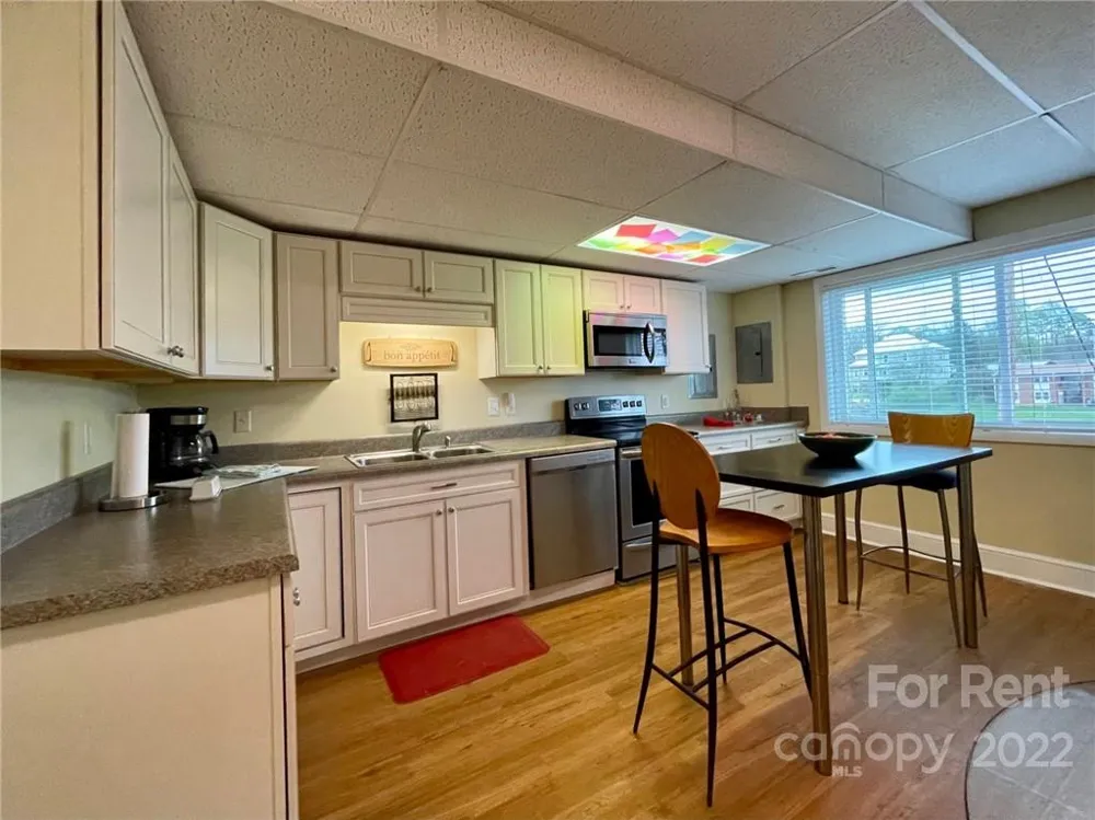 42 Main Street #A Mars Hill, NC 28754
