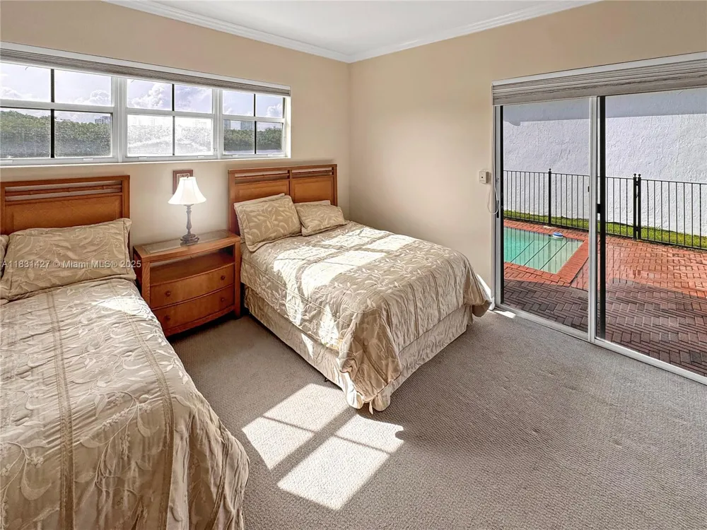 21033 NE 32nd Ave Aventura, FL 33180