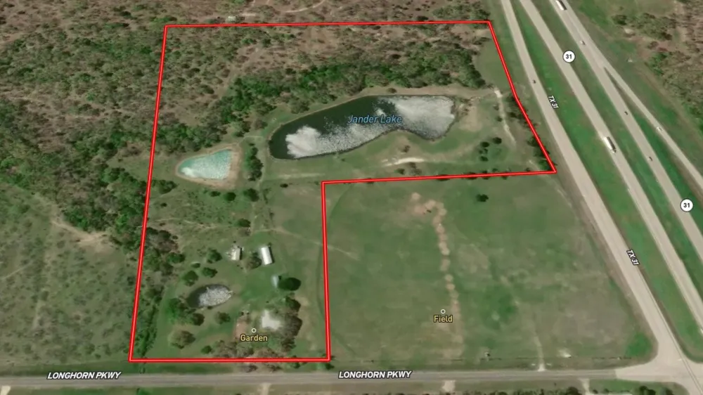 2005 LONGHORN Axtell, TX 76624