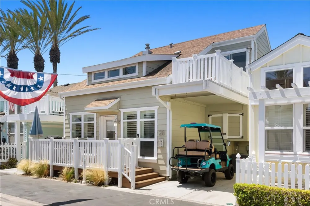 28 Cabrillo Street Newport Beach, CA 92663