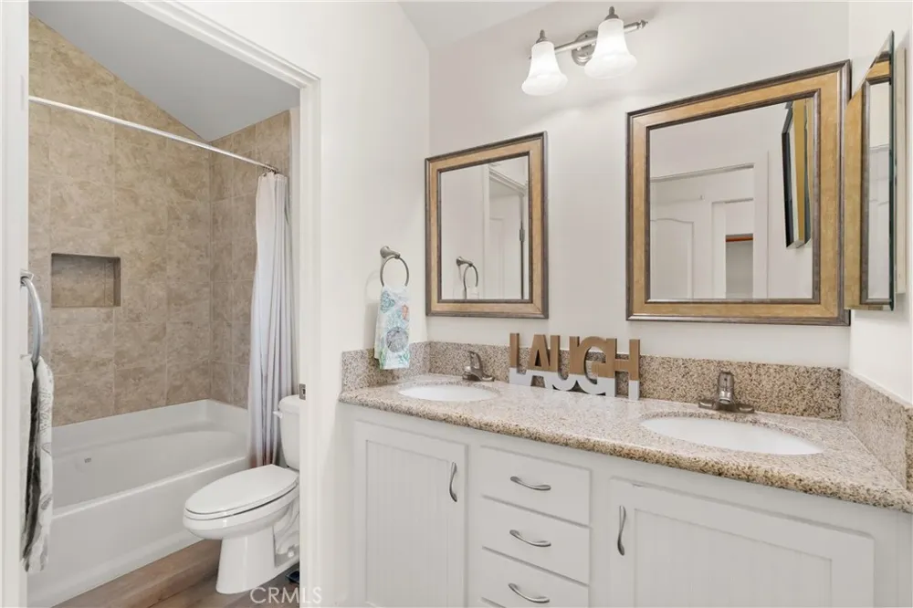 28 Cabrillo Street Newport Beach, CA 92663