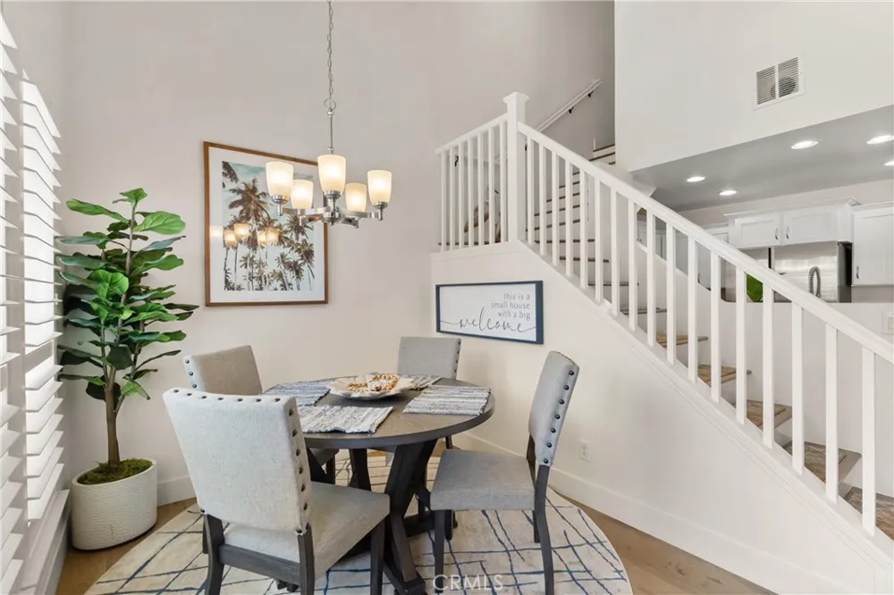 28 Cabrillo Street Newport Beach, CA 92663