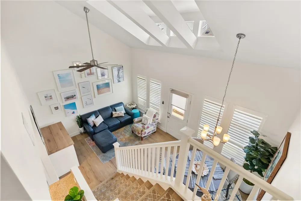 28 Cabrillo Street Newport Beach, CA 92663