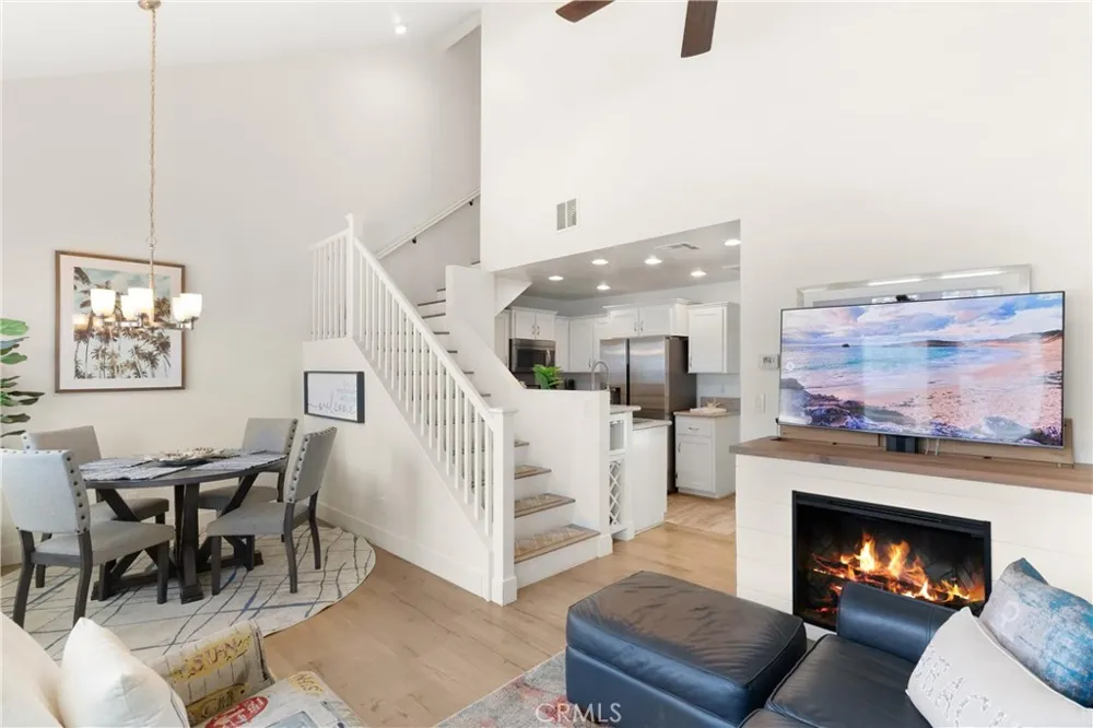 28 Cabrillo Street Newport Beach, CA 92663