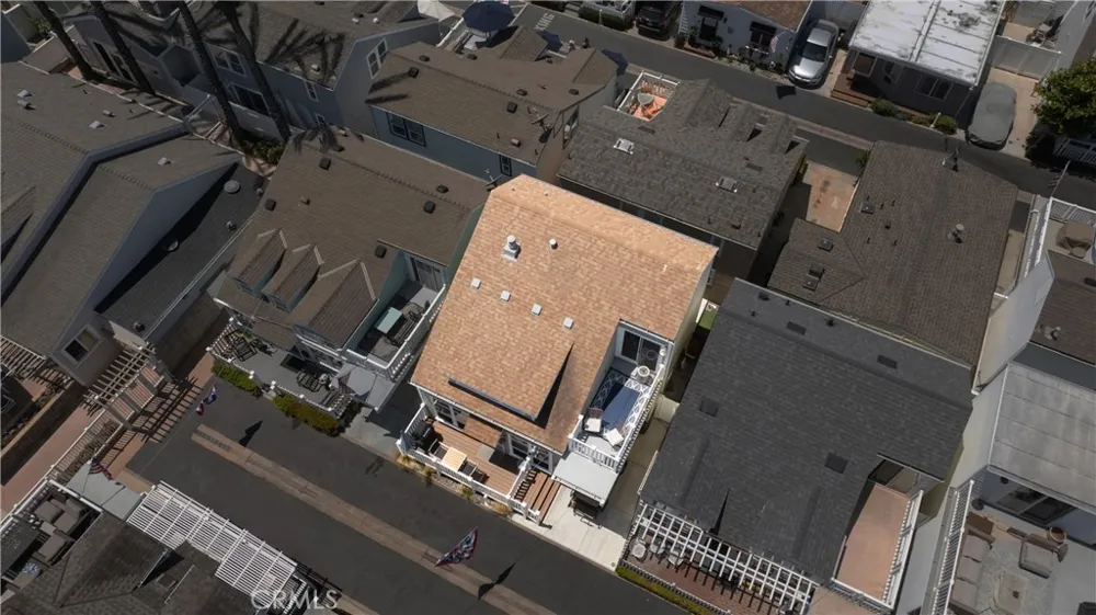 28 Cabrillo Street Newport Beach, CA 92663