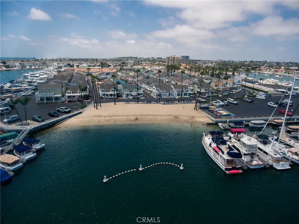 28 Cabrillo Street Newport Beach, CA 92663