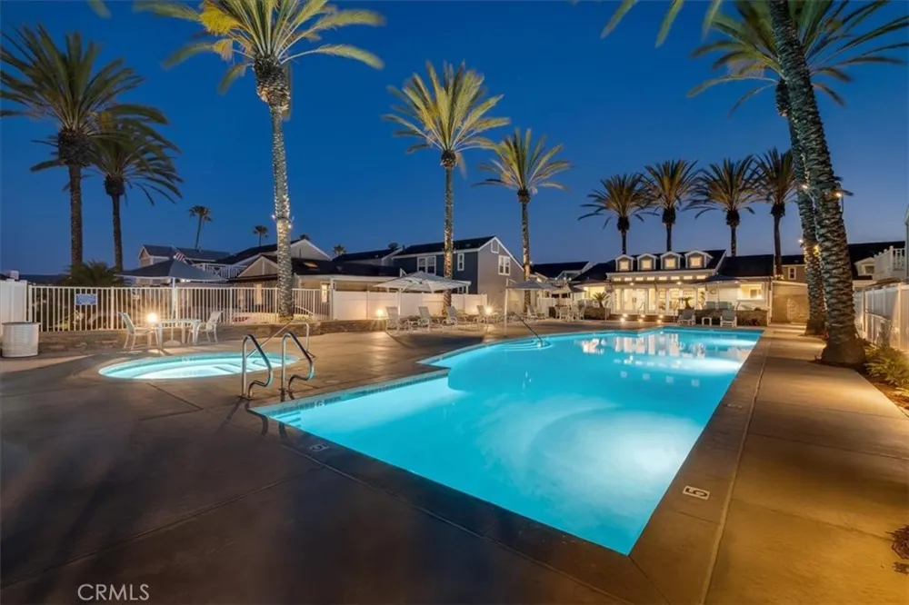 28 Cabrillo Street Newport Beach, CA 92663