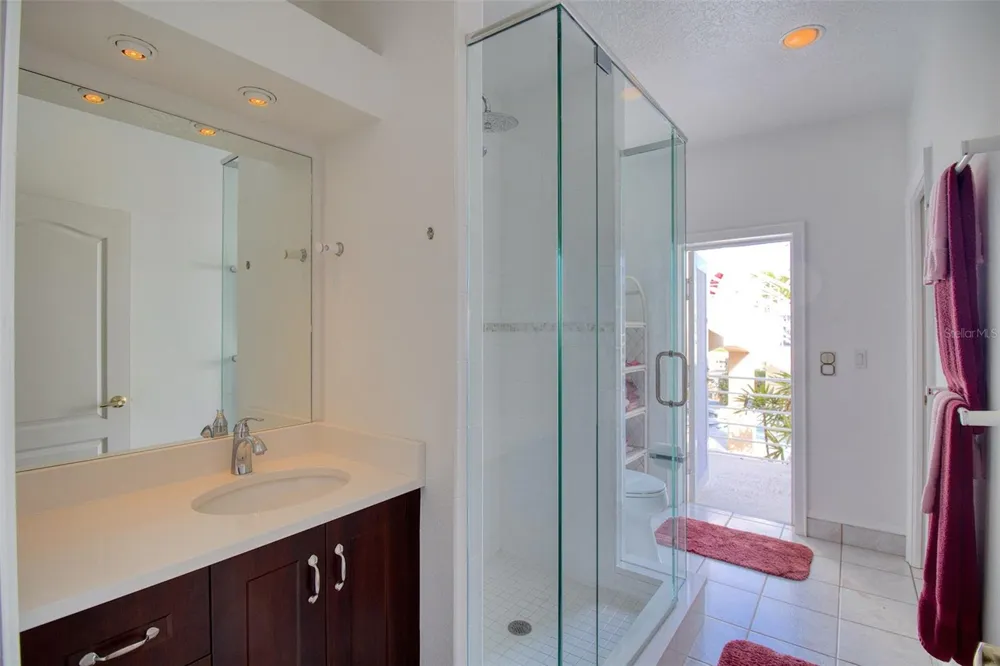 131 SANDS POINT DRIVE Tierra Verde, FL 33715
