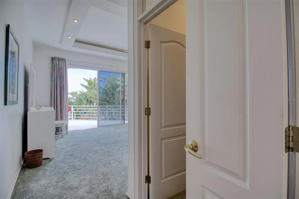131 SANDS POINT DRIVE Tierra Verde, FL 33715