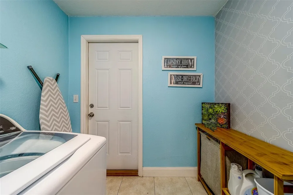 14414 91ST AVENUE Seminole, FL 33776