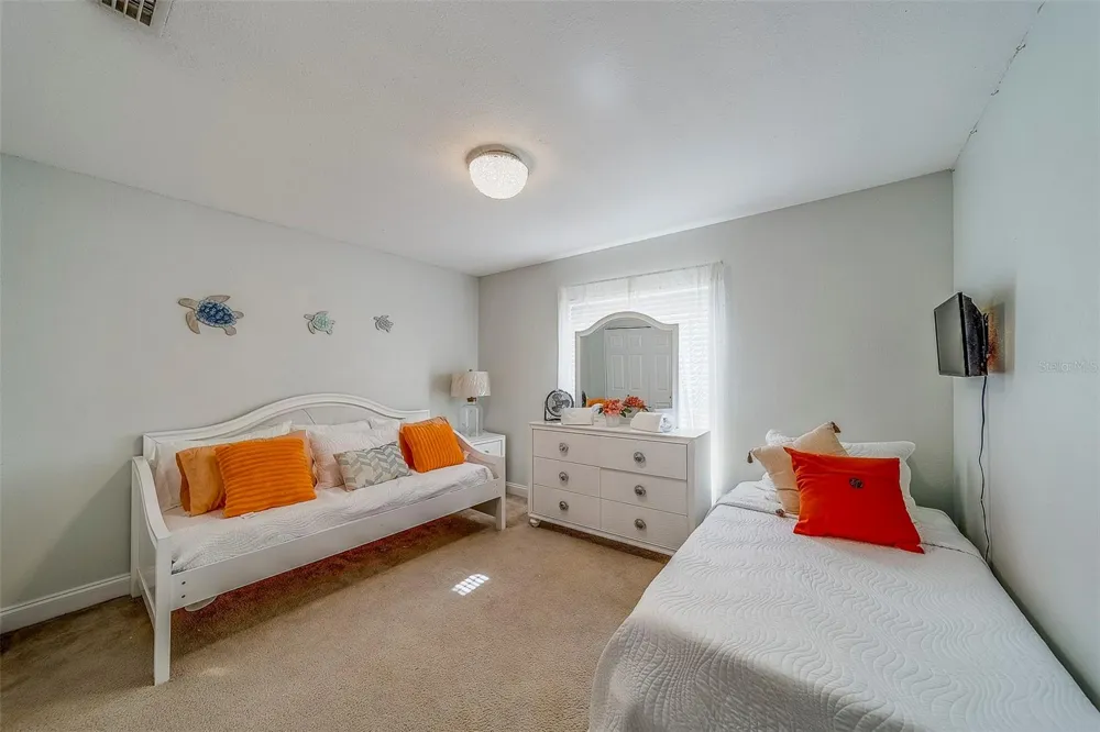 14414 91ST AVENUE Seminole, FL 33776
