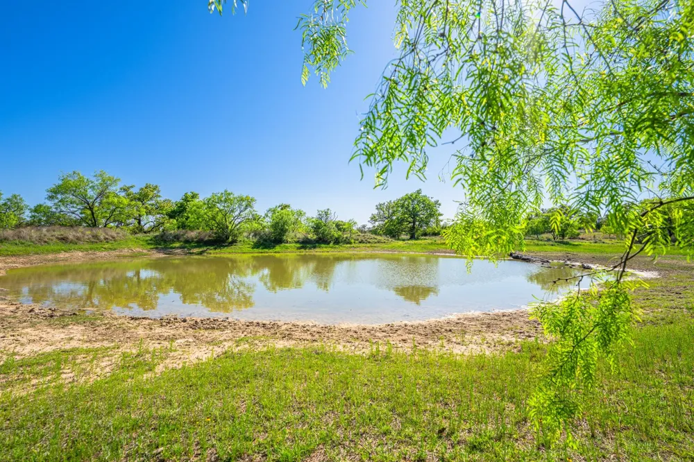 5230 County Road 409 Valley Spring, TX 76885