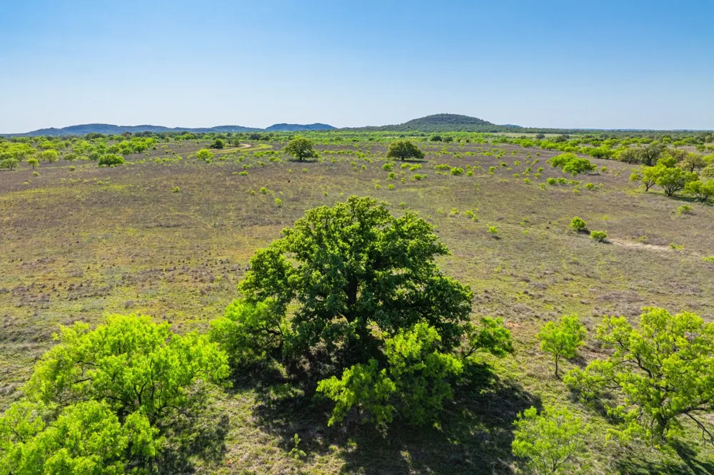 5230 County Road 409 Valley Spring, TX 76885