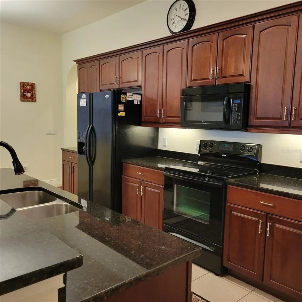106 LERIDA COURT Nokomis, FL 34275