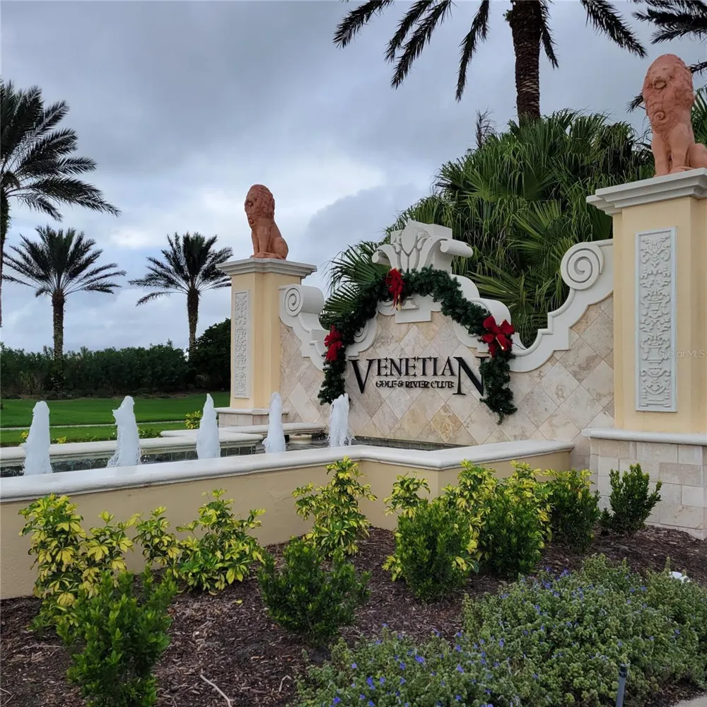 106 LERIDA COURT Nokomis, FL 34275