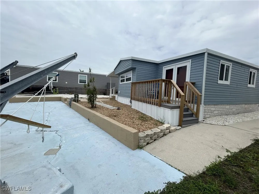 Dewberry Lane St James City, FL 33956