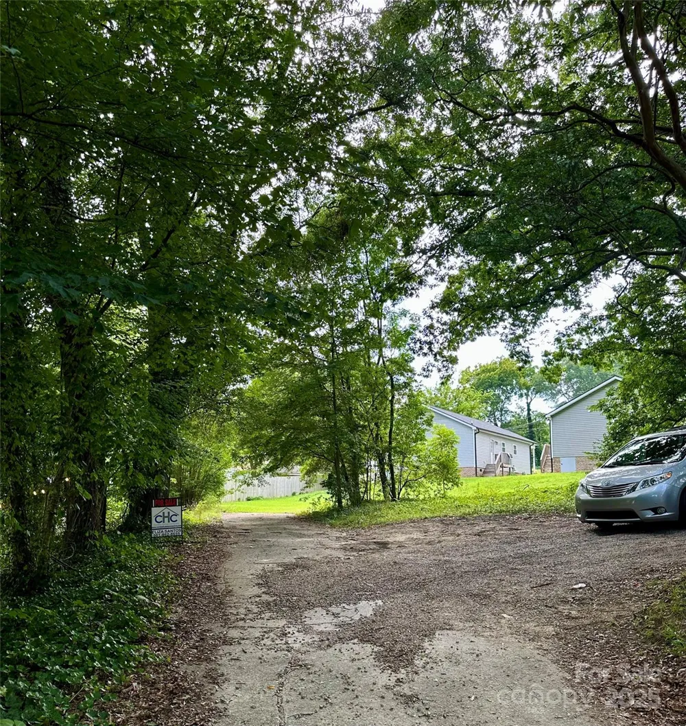 704 Gem Street #17 Kannapolis, NC 28083
