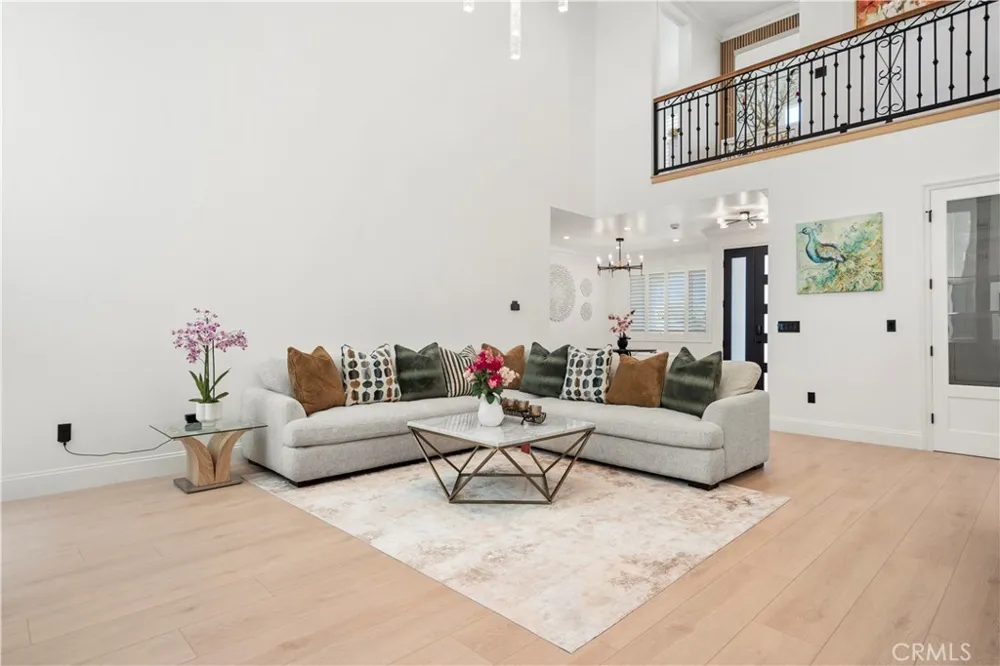 21861 Vacation Ln Lane Huntington Beach, CA 92646