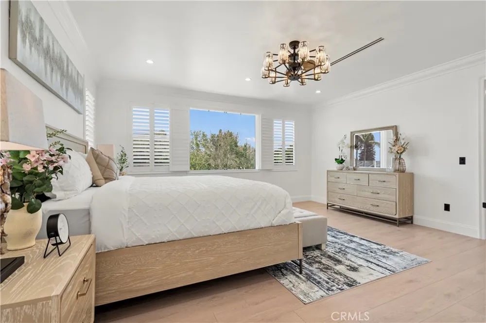 21861 Vacation Ln Lane Huntington Beach, CA 92646