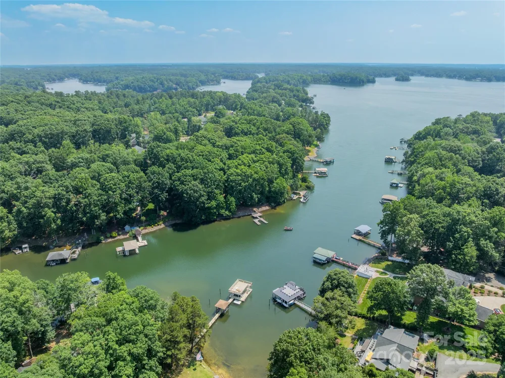 200 Greenbay Road Mooresville, NC 28117