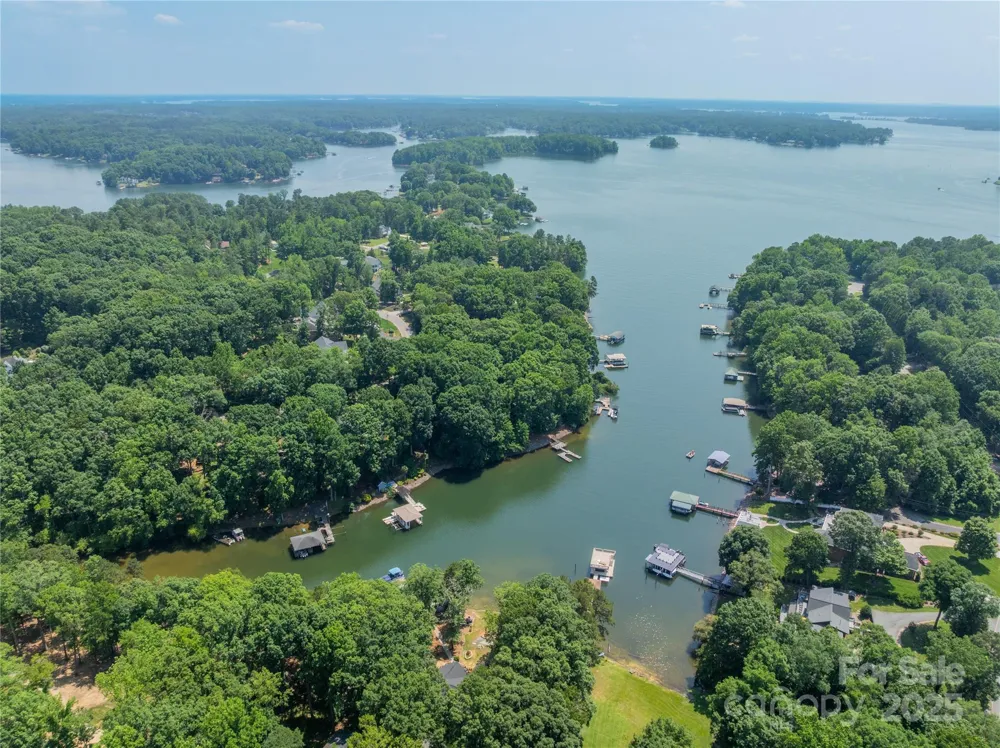 200 Greenbay Road Mooresville, NC 28117