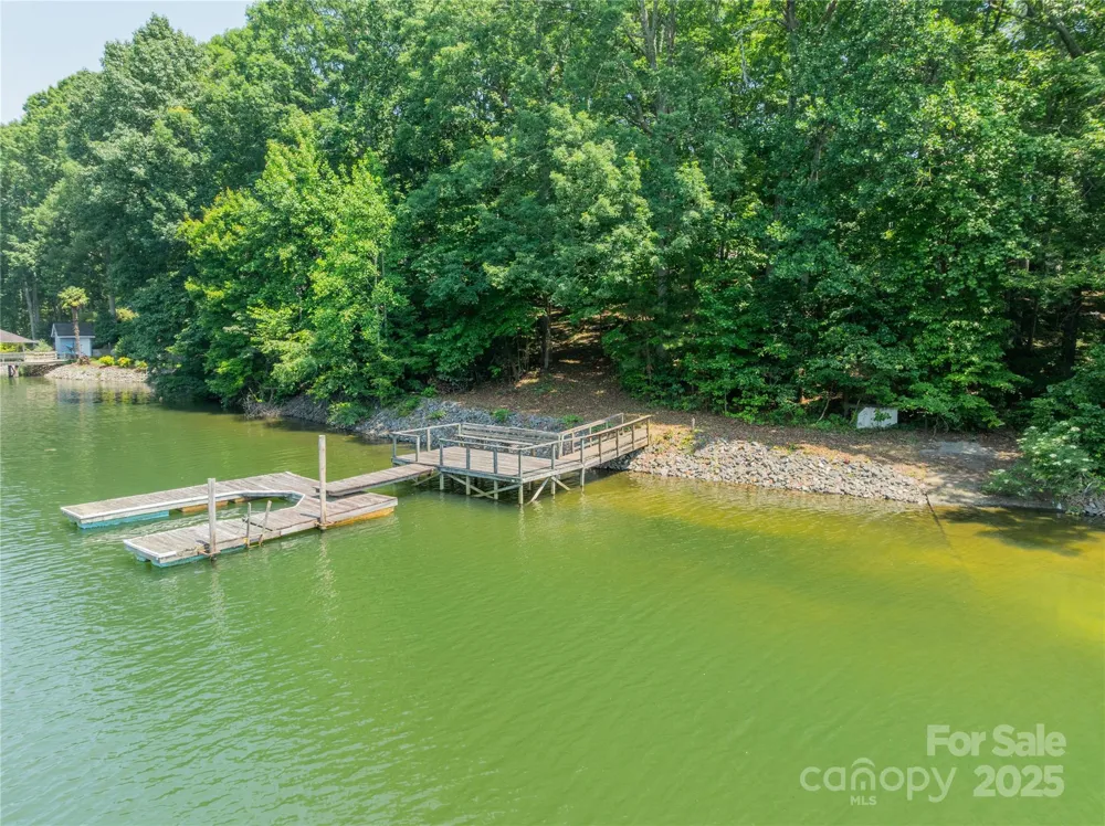 200 Greenbay Road Mooresville, NC 28117