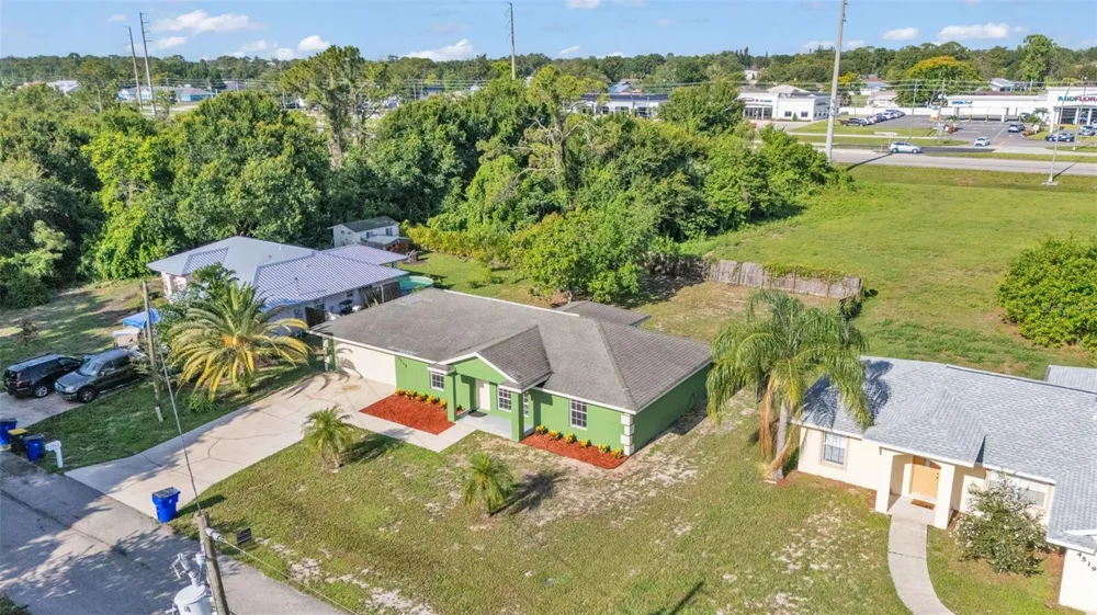 4515 STARFISH AVENUE Sebring, FL 33870