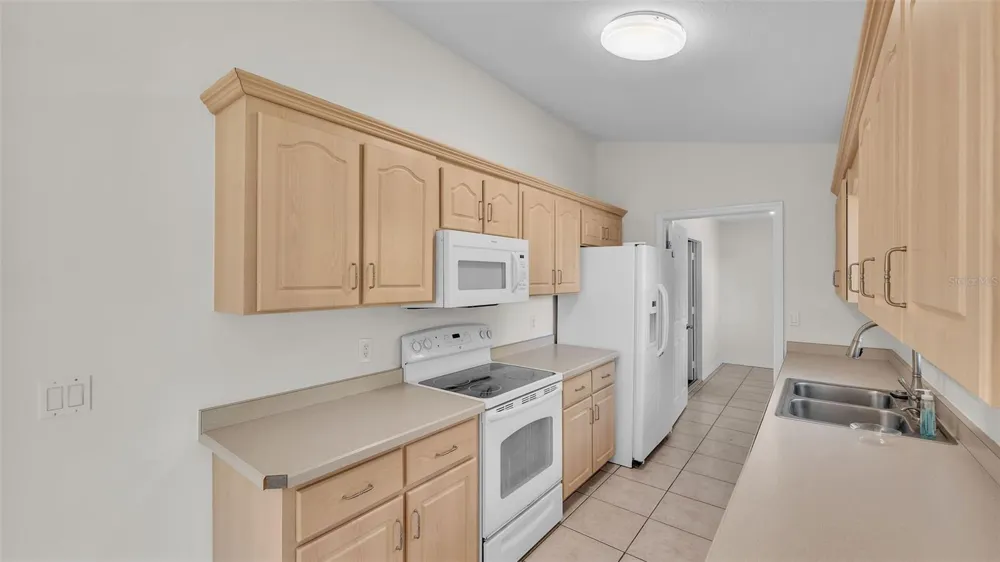 4515 STARFISH AVENUE Sebring, FL 33870