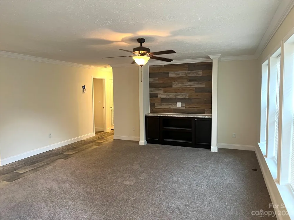 5716 Dalmatian Street Iron Station, NC 28080