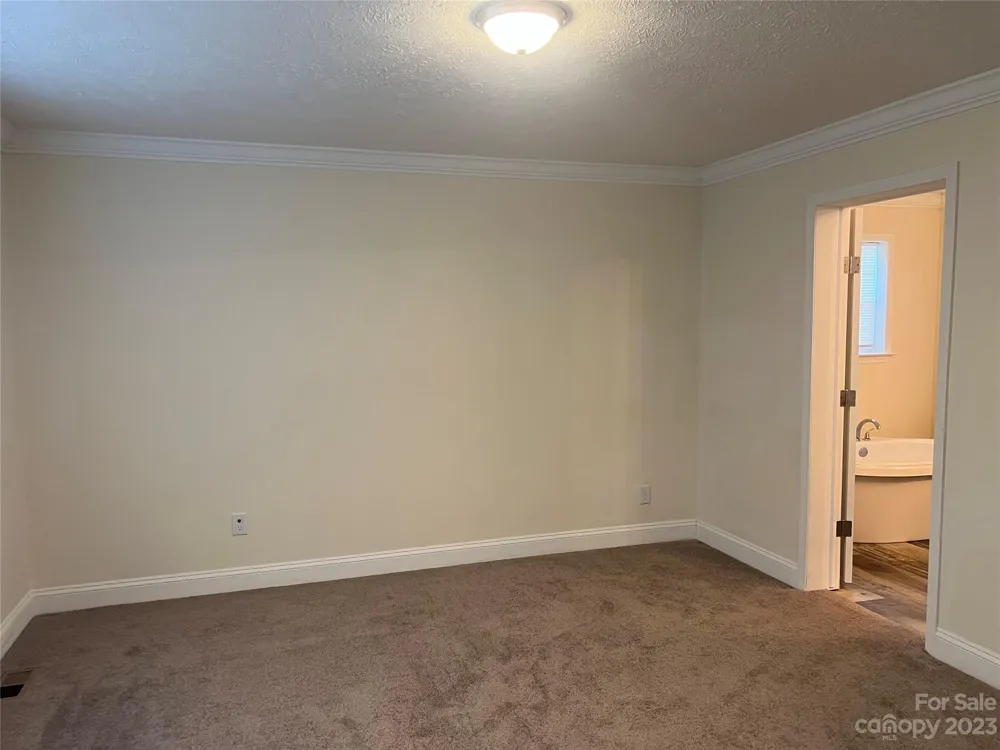 5716 Dalmatian Street Iron Station, NC 28080