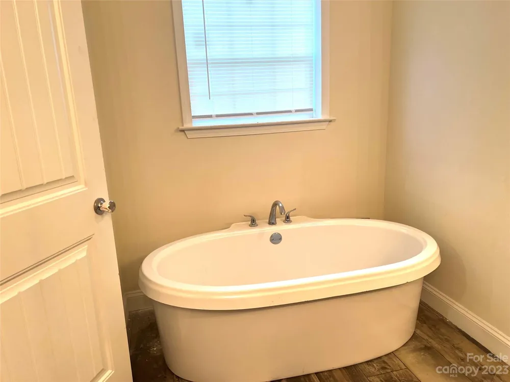5716 Dalmatian Street Iron Station, NC 28080