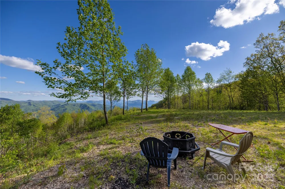 3409 Parris Branch Road Sylva, NC 28779