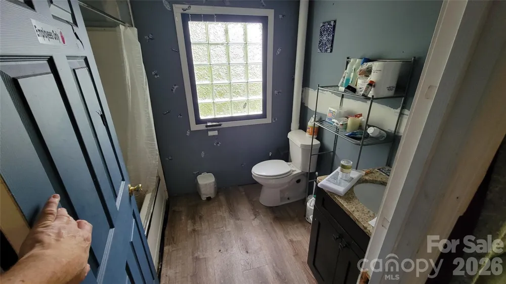 160 Cleveland Road Tryon, NC 28782